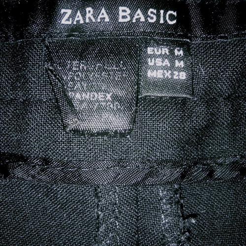 Zara Basic Y2K Low Rise Tailored Bermuda Shorts used, black, size M