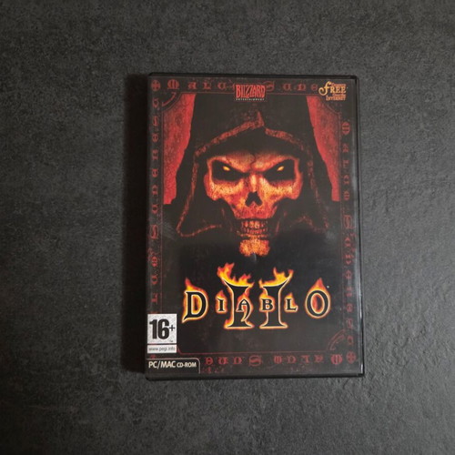 Diablo II PC game used, 3 CDs, English manual