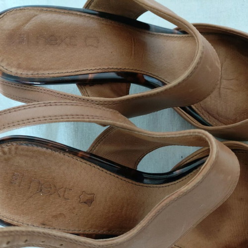 Dorothy Perkins Slingback kitten heel shoes used, tan, size 37