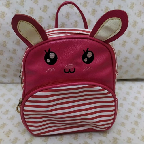 Children's backpack like new, height 22 cm, width 20 cm, depth 7 cm