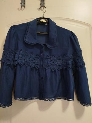 BSB women's shirt like new, blue, lace details, 3/4 sleeves, size M