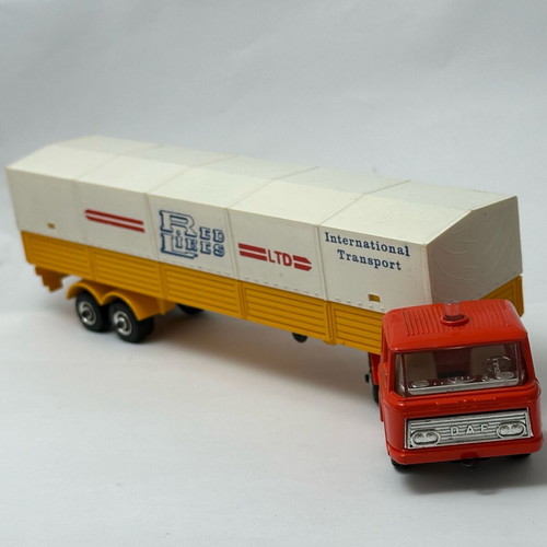 Play Trucks truck used, scale 1:50, Afoi Gavriilidi