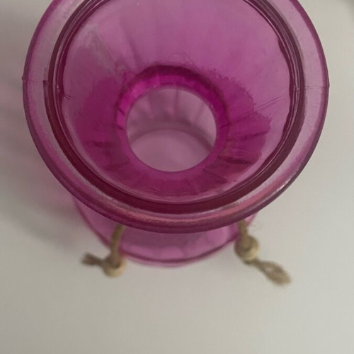 Butterfly vase like new, fuchsia with pink wooden butterfly and string