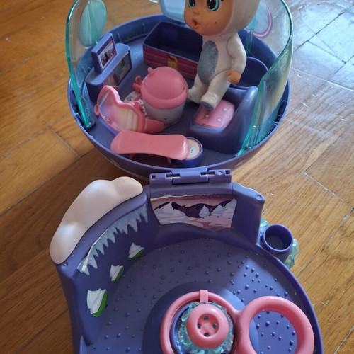 Cry Babies Magic Tears pack with 3 dolls, houses and accessories
