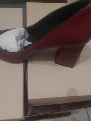 Marian Napa Burdeos pumps new