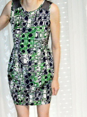 R N London Geometric Print Mini Dress new without tags, green and white