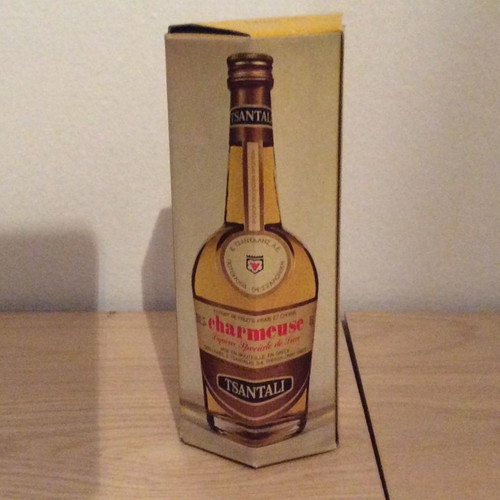 Charmeuse fruit liqueur Tsantali like new, collectible