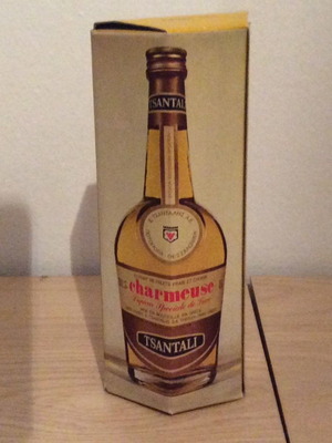 Charmeuse fruit liqueur Tsantali like new, collectible