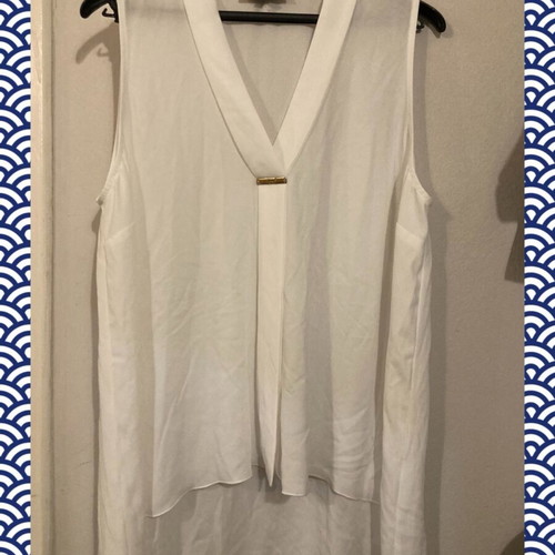 White Lynne sleeveless top size Small like new