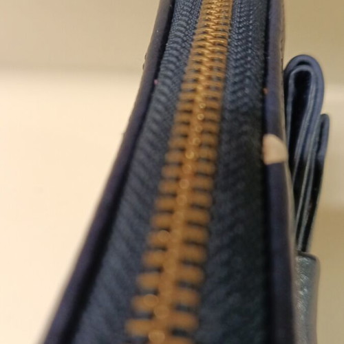 Women's wallet blue color like new