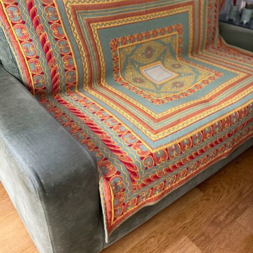 Fantastic boho soft sofa cover or yoga mat 1.5 * 1.5 meters