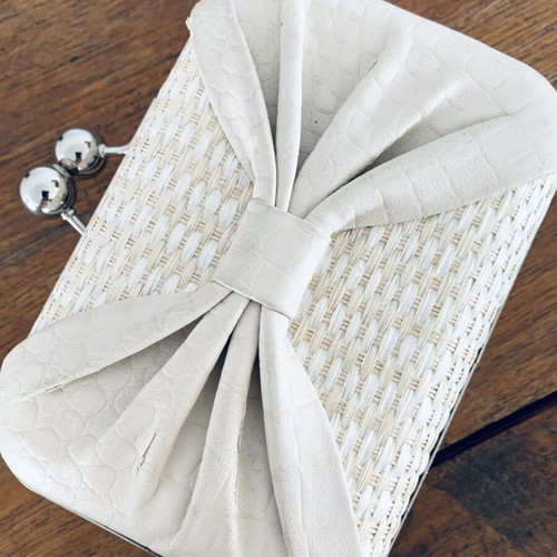 Vintage Axel bag used, beige