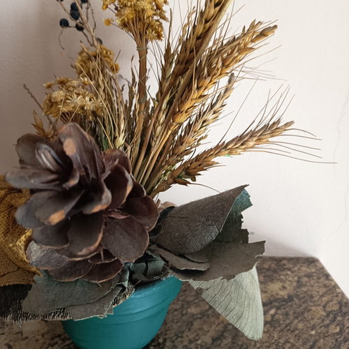 Vintage handmade decorative arrangement with pinecone and dried flowers, height 32 cm