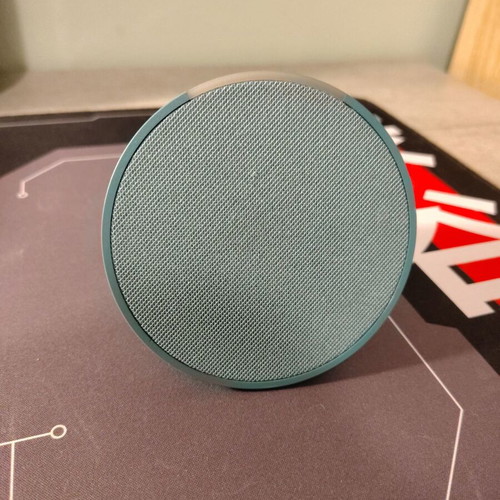 Amazon Echo Pop smart speaker like new, turquoise