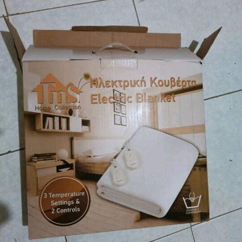 TNS Home Collection electric blanket like new, double heating pad
