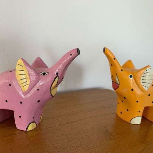 Handmade Wooden Elephant Figurines Pack of 4, New