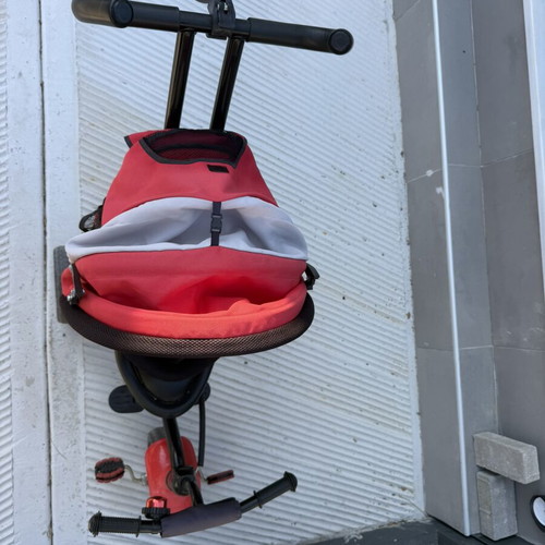 Cool Baby tricycle used with sunshade and safety features