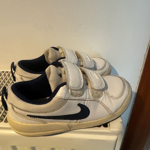 Nike athletic shoes used, size 27.5, black and white