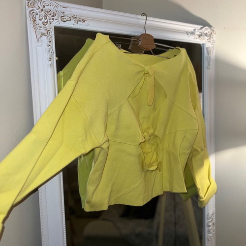 Zara sweater used, soft, yellow, size M