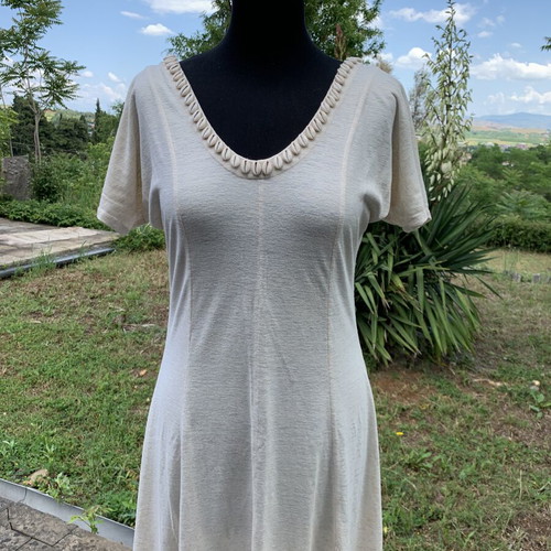 Dress embroidered with real shells like new, size M