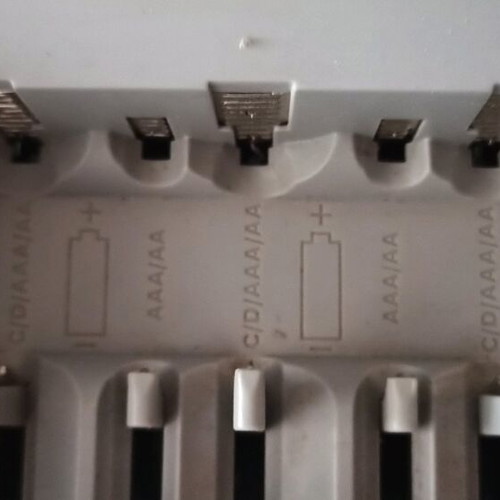 Battery charger used, without charging cable