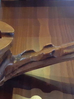 Wooden Carved Pipe Ashtray like new