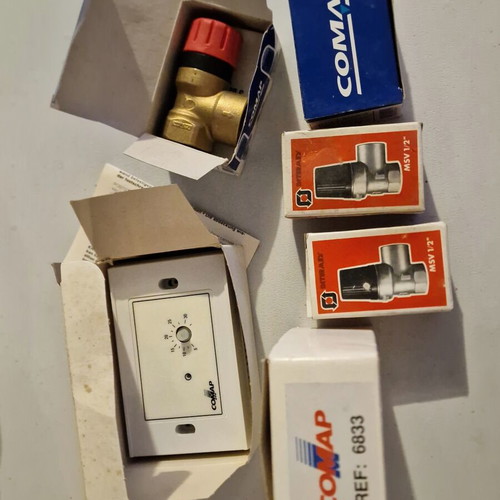 Comap heating and plumbing parts set new, 6 pieces