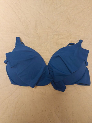 H&M blue swimsuit size M like new with padded bra