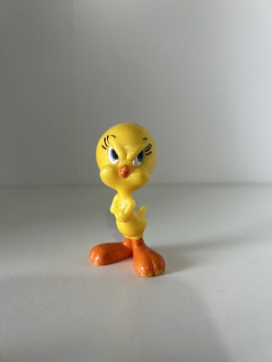 Tweety figure vintage, used collectible
