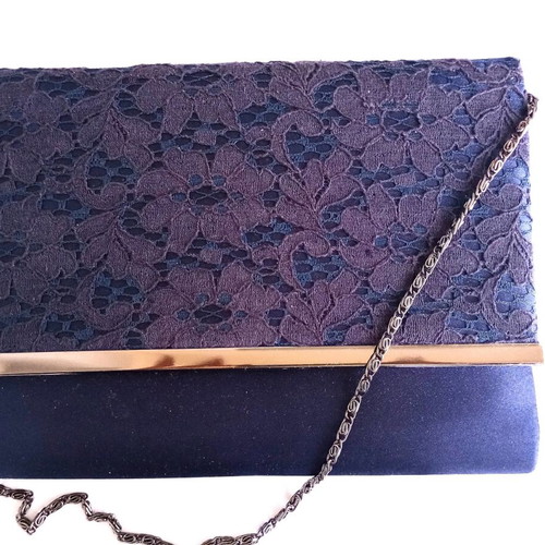 Shoulder clutch bag new with chain blue