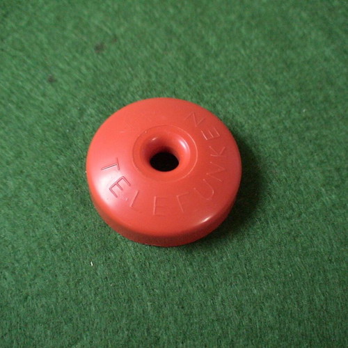 Telefunken 45 RPM 7" record adapter used, red color