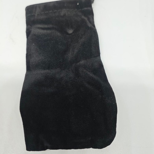 Velvet protection pouch Black Edition like new