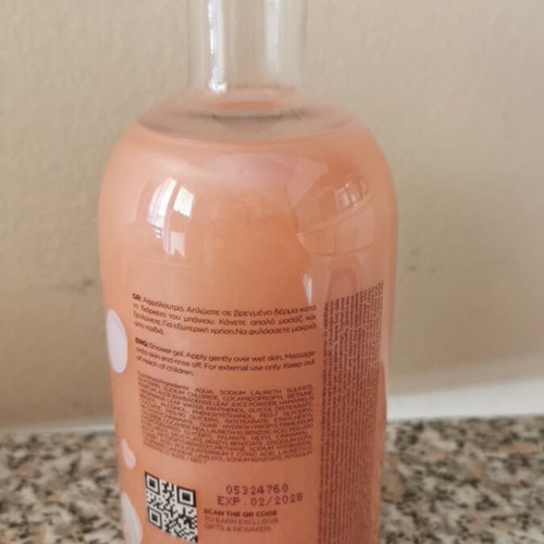 Lavish Care bath foam 500ml unused