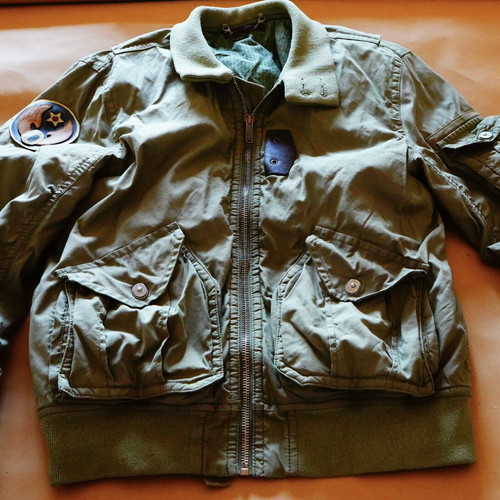 Levi's bomber jacket green XL like new