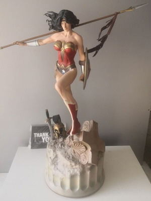 Sideshow Wonder Woman 1/4 statue used