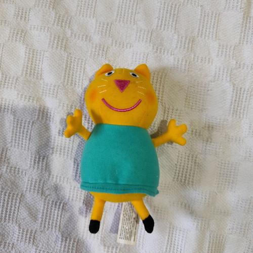 Peppa Pig and George plush toy set used with Candy Cat