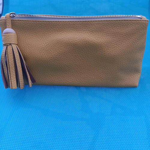 Mustard small handbag like new
