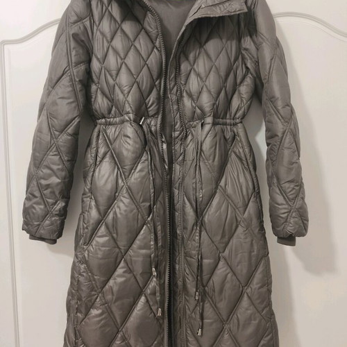 Women's long quilted coat DOCA size M like new, brown/gray