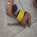 Jessica Simpson women's sandals new, leather and suede, size 40, purple and yellow