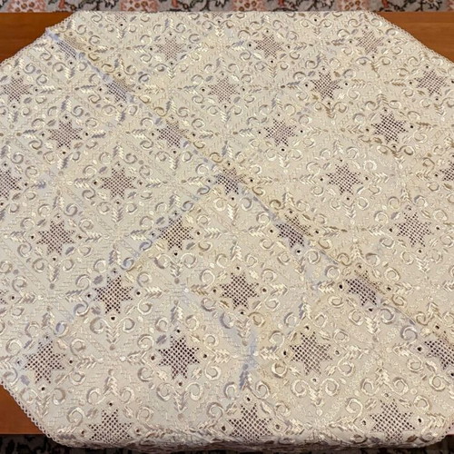 Vintage set of 4 ivory ecru doilies like new