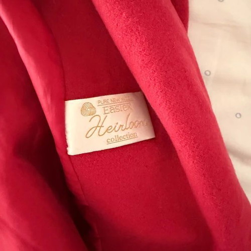Kimono coat Eastex Heirloom raspberry pink like new, wool