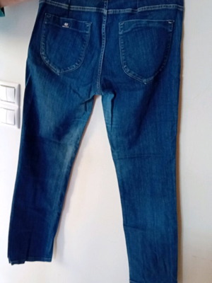 Τζιν Denim United μέγεθος Large σαν καινούργιο