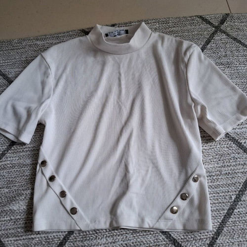 White elastic t-shirt used 2-3 times, size M