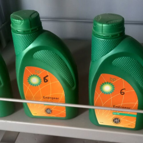 Gear oil 85W140 new, pack of 4x1 liter