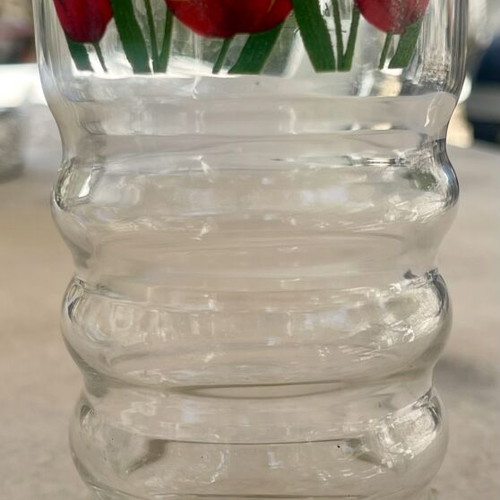 Bravo Collection by Makis Tselios spiral glass with red tulips