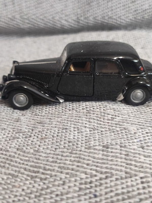 Siku Citroen Traction Avant toy car used