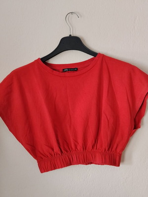 Croptop Zara red, like new, size S