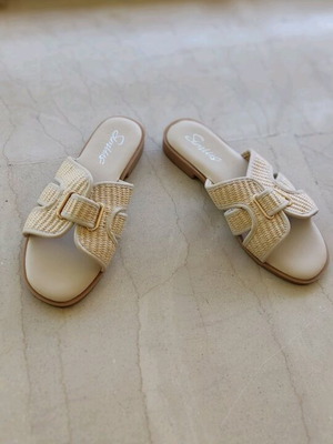 Women's summer slipper like new, beige, size 37