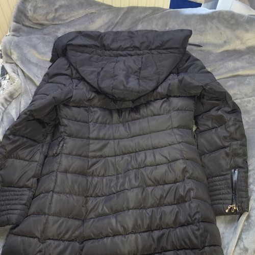 Puffer jacket Foglie Rosse size L like new with detachable hood