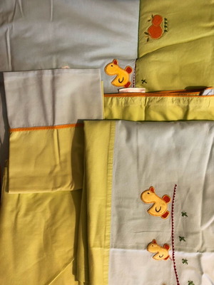 Baby crib set like new with sheets, pillowcase, duvet cover, mosquito net and stand